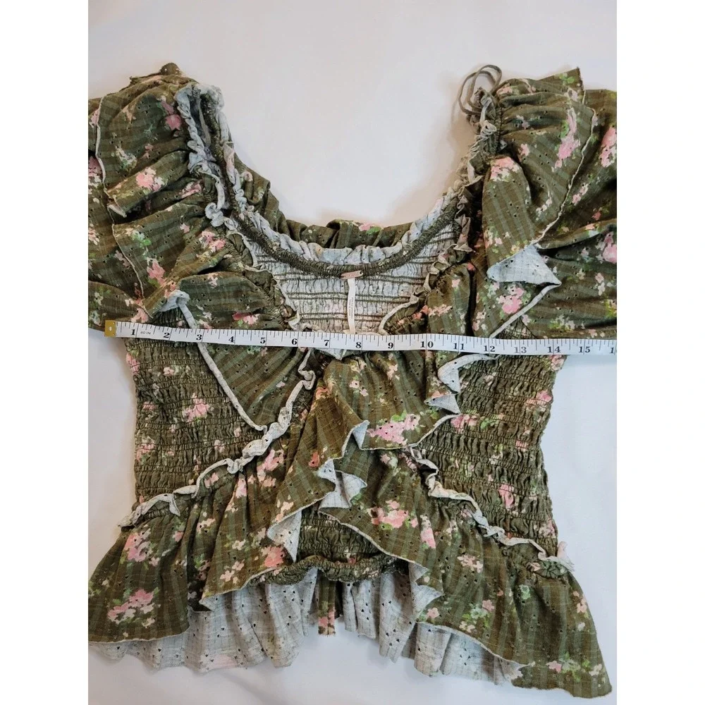 Free People Favorite Girl‎ Top Floral Ruffle Smocked Puff Sleeve Boho Army Combo
